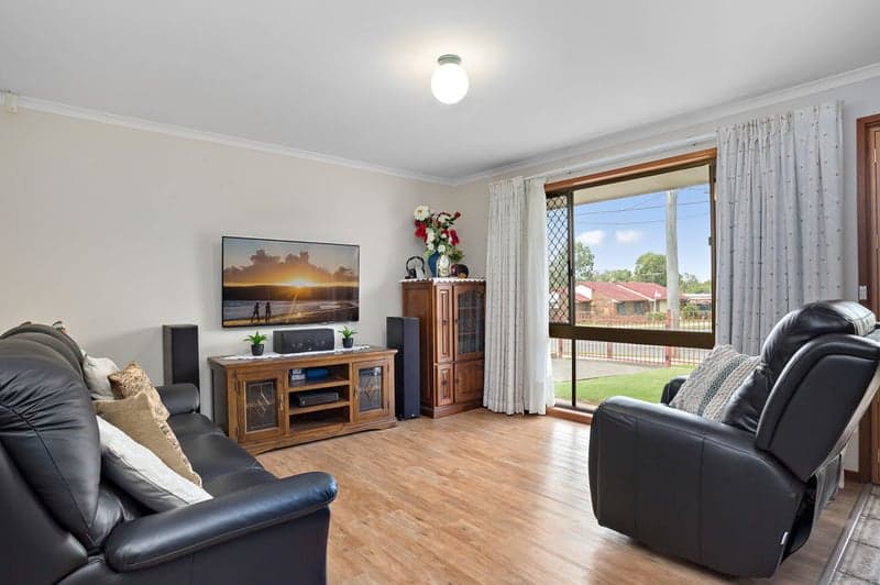 43 Laver Street, Morayfield - Thumbnail 3