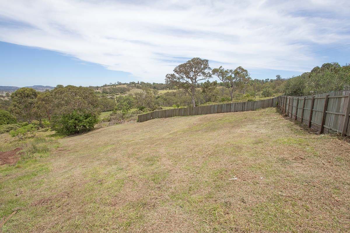 5 McShane Drive, Mount Kynoch QLD 4350, Mount Kynoch - Image 1