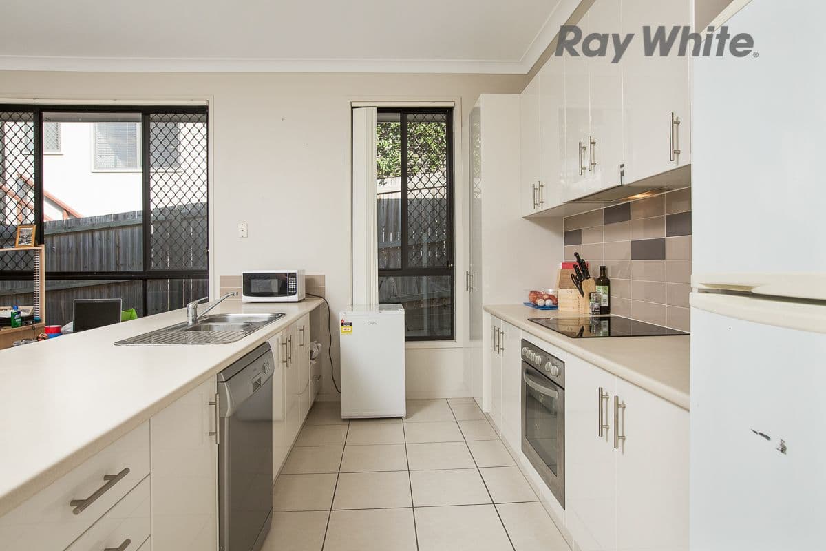 66 Lakes Entrance Drive, Springfield Lakes QLD 4300, Springfield Lakes - Thumbnail 4