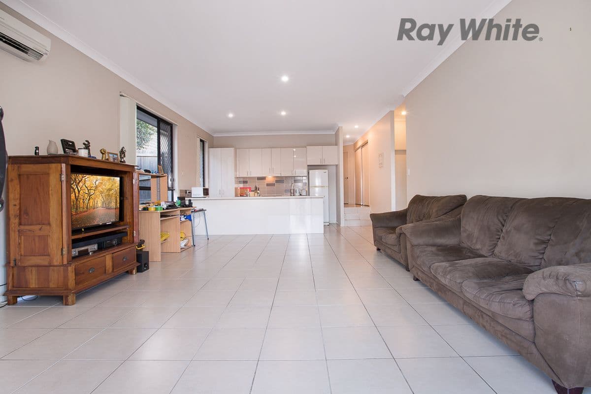 66 Lakes Entrance Drive, Springfield Lakes QLD 4300, Springfield Lakes - Thumbnail 5