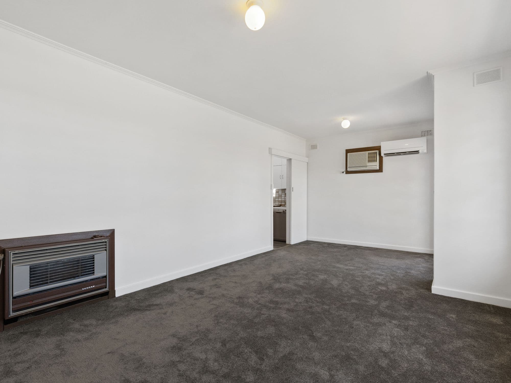 21 Glenda Avenue, Morphett Vale SA 5162, Morphett Vale - Thumbnail 5