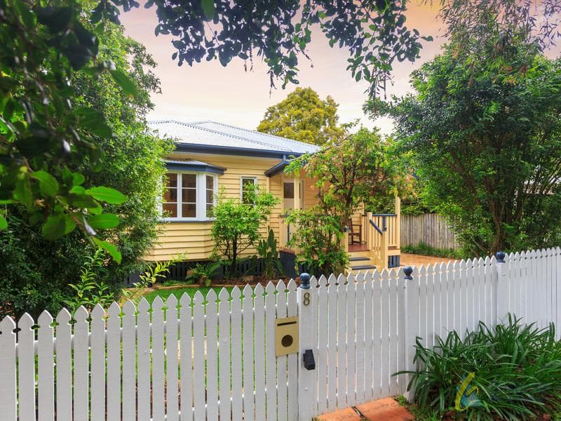 8 Mortlake Road,  Graceville, Graceville - Image 1