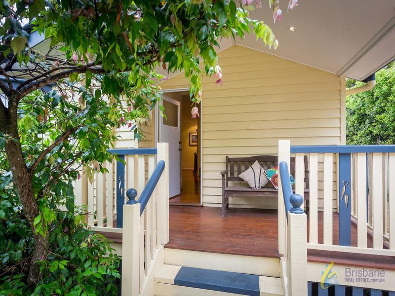 8 Mortlake Road,  Graceville, Graceville - Thumbnail 3