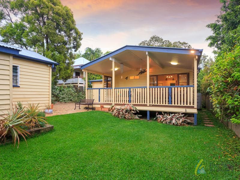 8 Mortlake Road,  Graceville, Graceville - Thumbnail 4