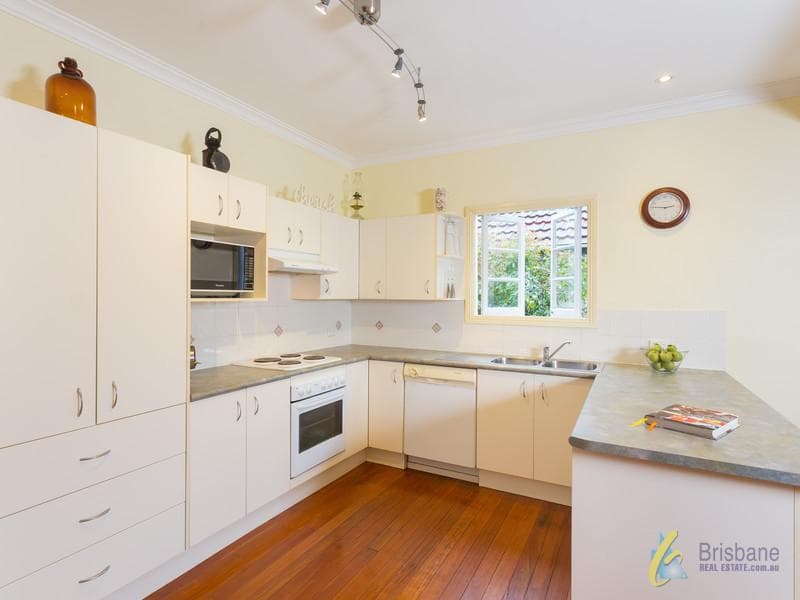8 Mortlake Road,  Graceville, Graceville - Thumbnail 7