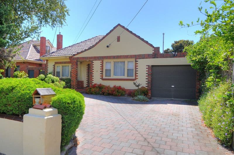 15 Sixth Street, PARKDALE VIC 3195, Parkdale - Image 1