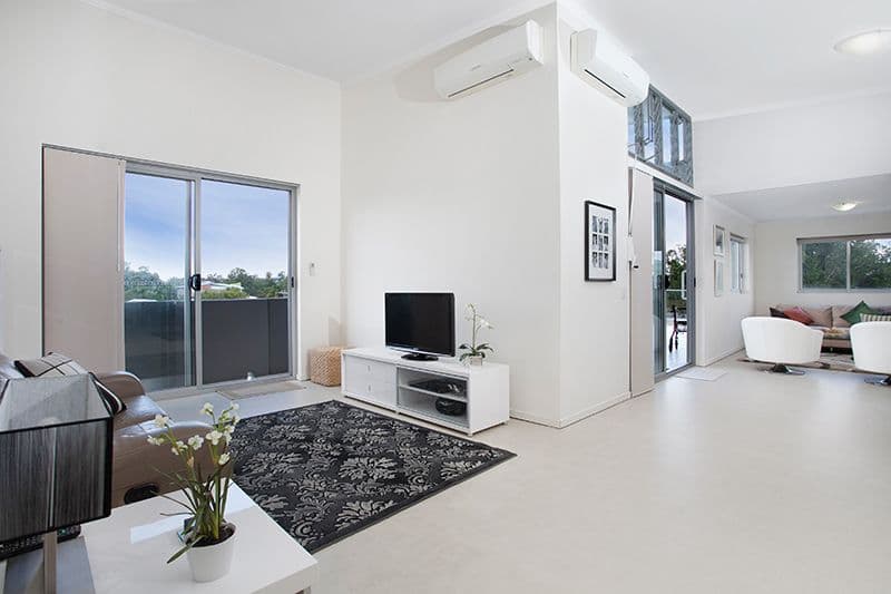 24 Allwood Street, Indooroopilly QLD 4068, Indooroopilly - Thumbnail 4