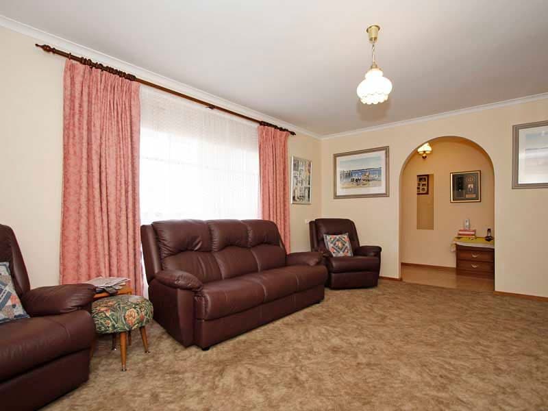 9 McCarthy Avenue, MORPHETT VALE SA 5162, Morphett Vale - Thumbnail 2