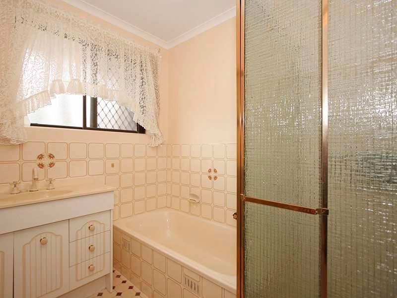 9 McCarthy Avenue, MORPHETT VALE SA 5162, Morphett Vale - Thumbnail 5