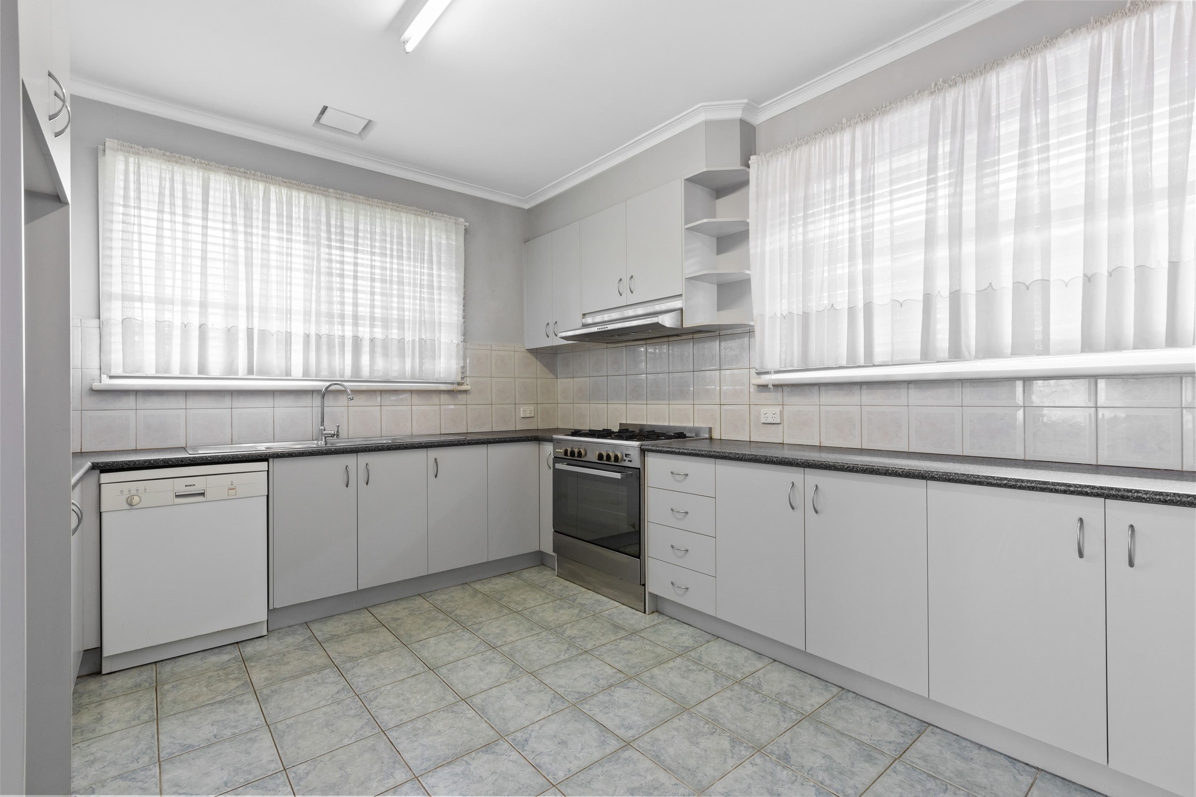 107 Lower Dandenong Road, Mentone VIC 3194, Mentone - Thumbnail 5