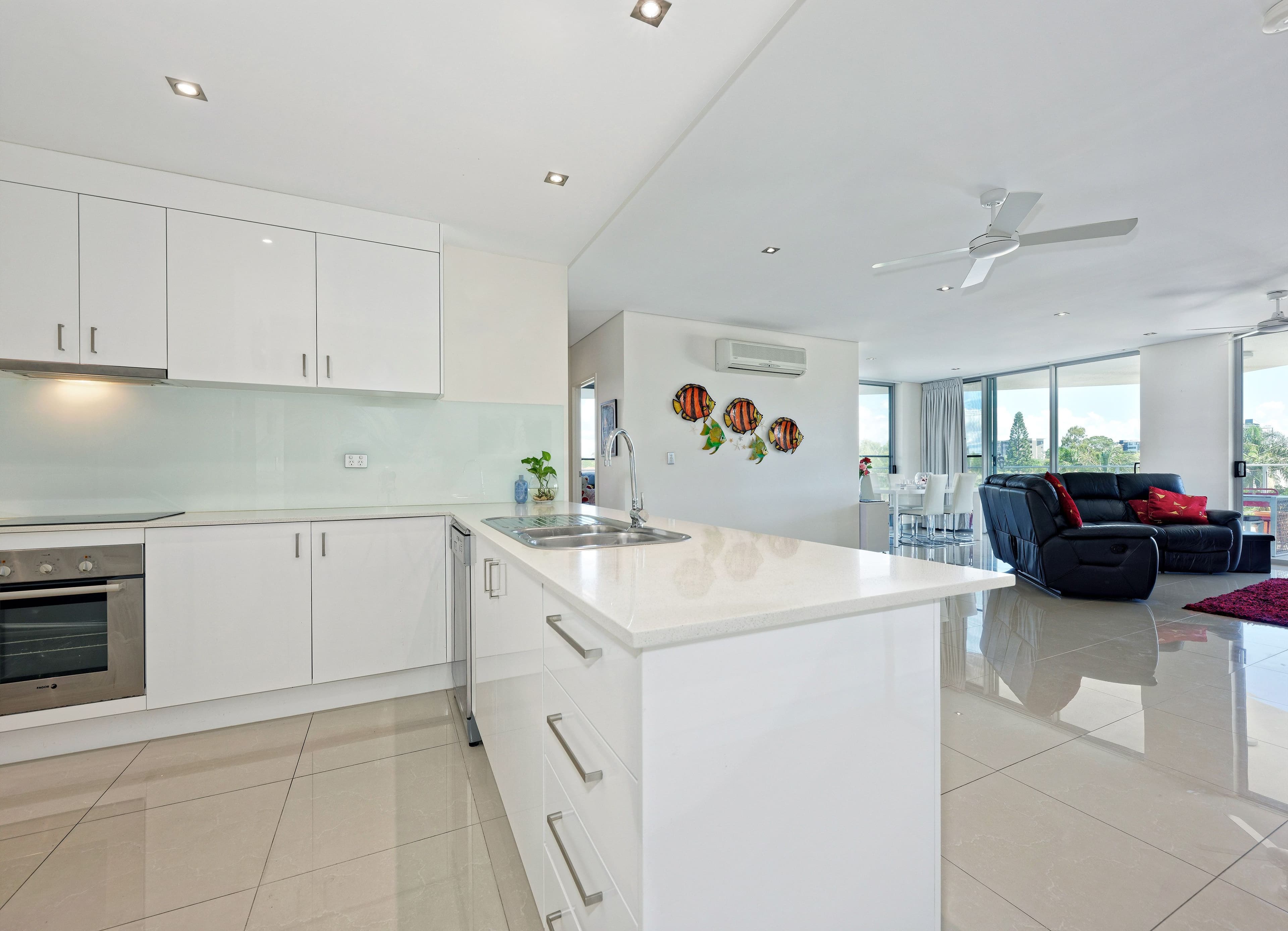17 Marine Parade, Redcliffe QLD 4020, Redcliffe - Image 1