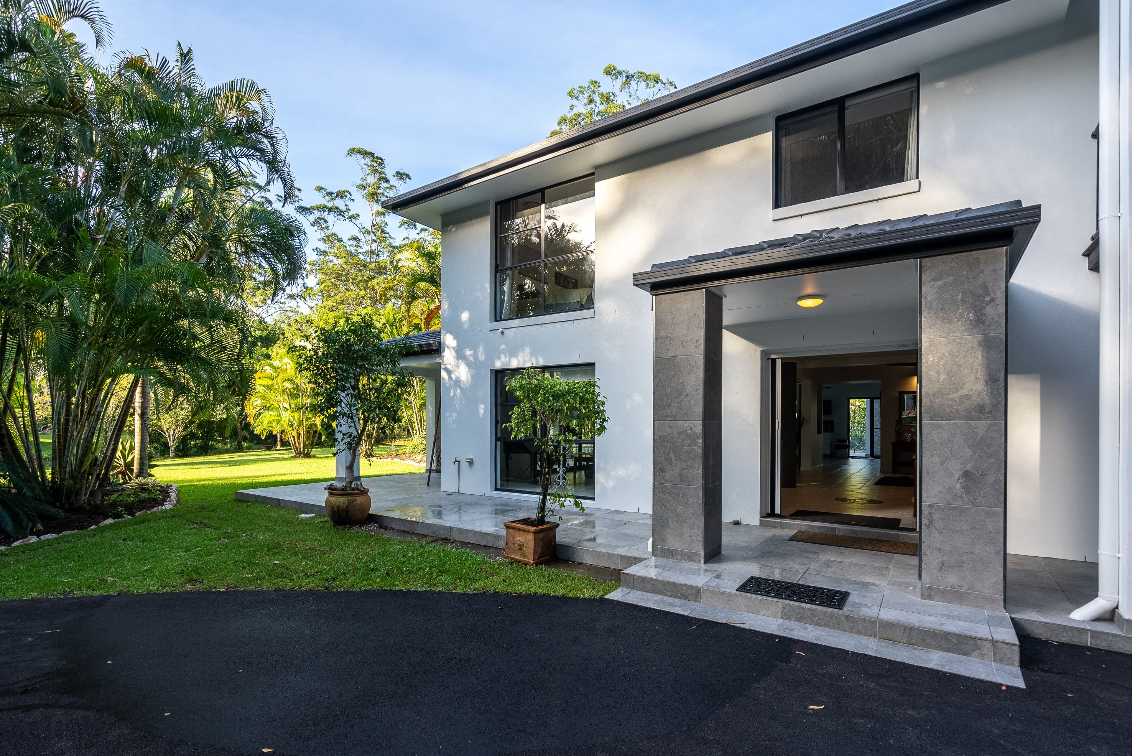 6 Sawreys Road, Forest Glen QLD 4556, Forest Glen - Thumbnail 4