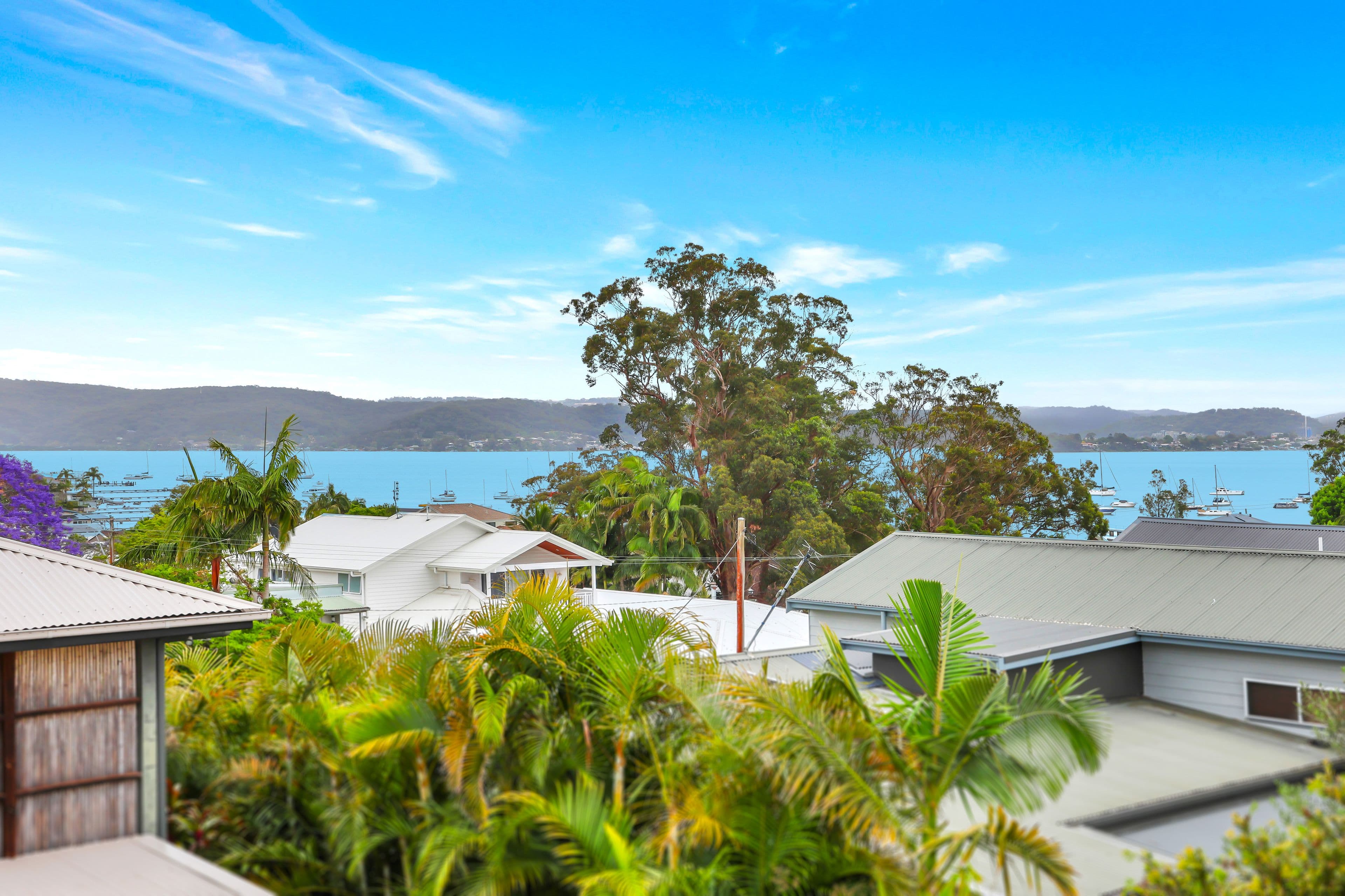 30 Patrick Crescent, Saratoga NSW 2251, Saratoga - Thumbnail 2