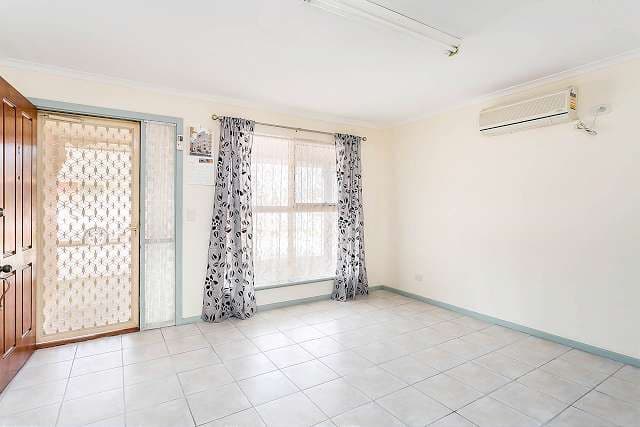 302 Victoria Road, Largs North SA 5016, Largs North - Thumbnail 2