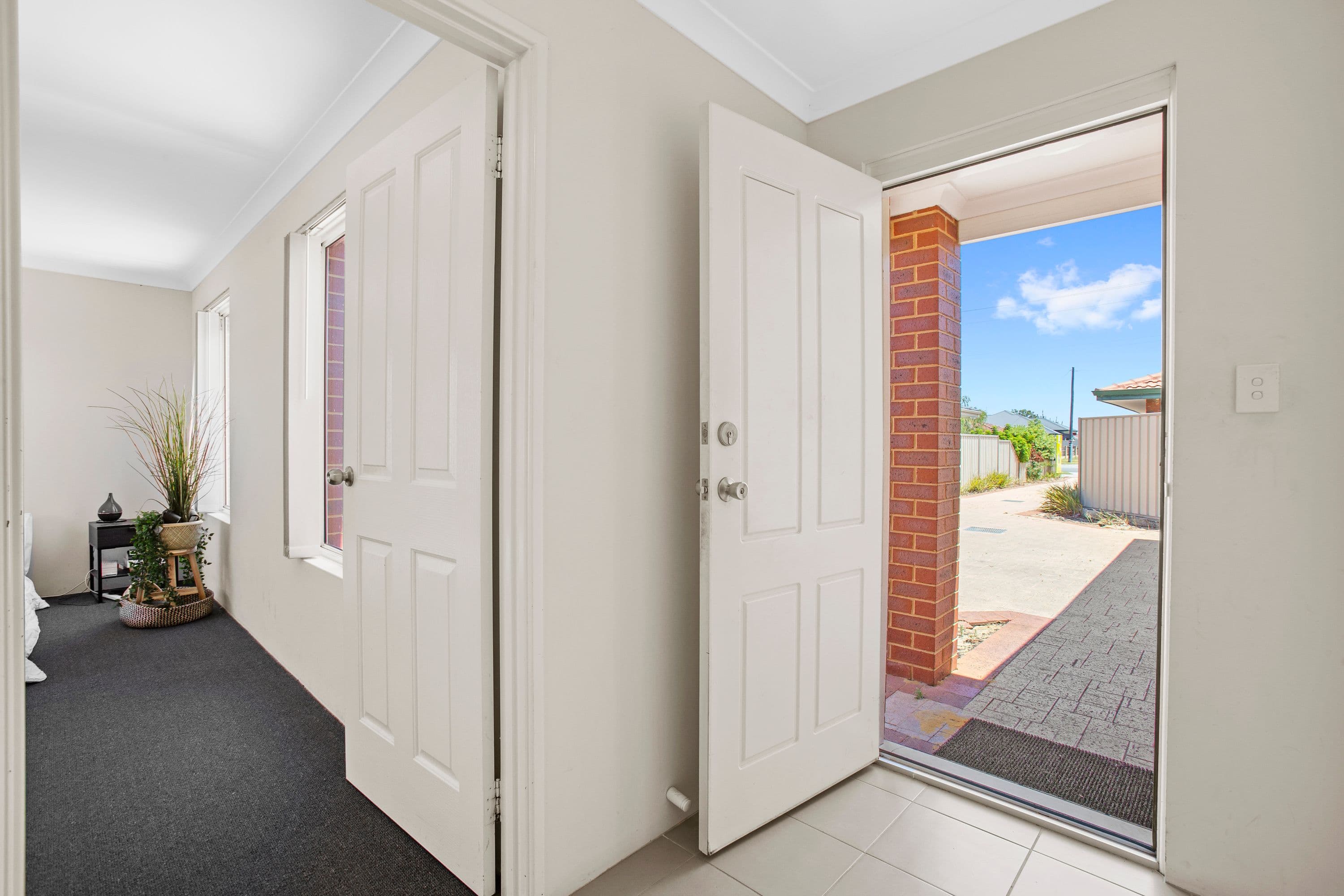 8B Brixton Street, Beckenham WA 6107, Beckenham - Thumbnail 2