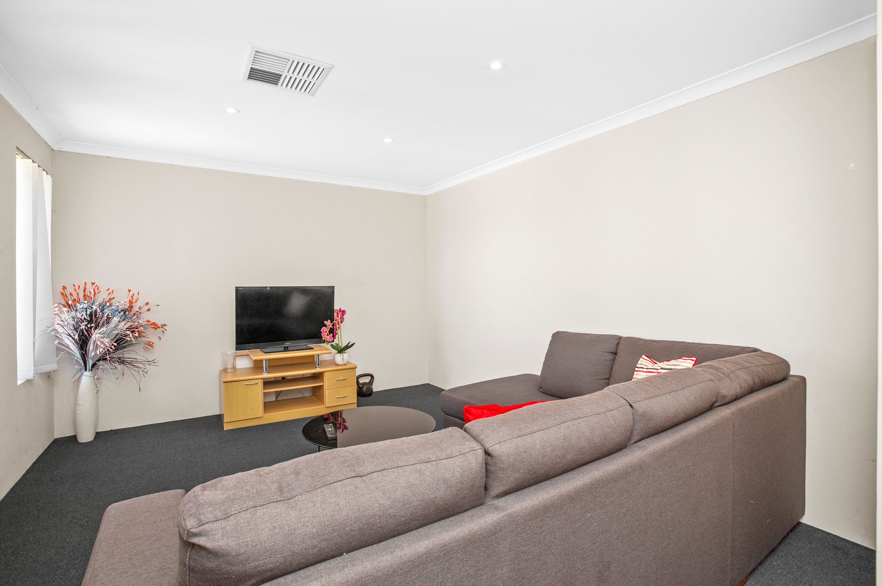 8B Brixton Street, Beckenham WA 6107, Beckenham - Thumbnail 3
