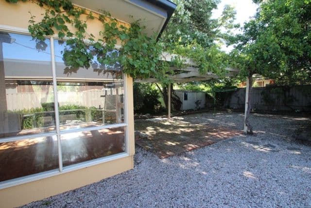 20 Gleeson Street, CLARE SA 5453, Clare - Thumbnail 5