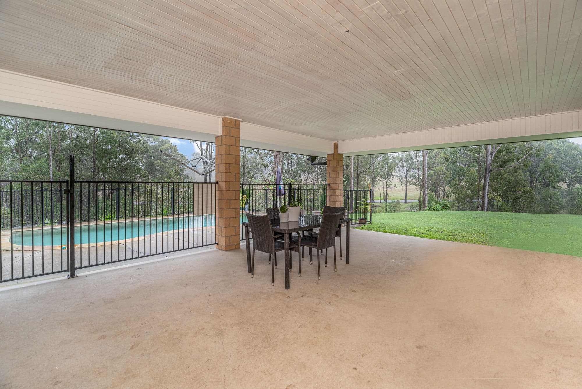 24 Scarborough Court, Mundoolun QLD 4285, Mundoolun - Thumbnail 2
