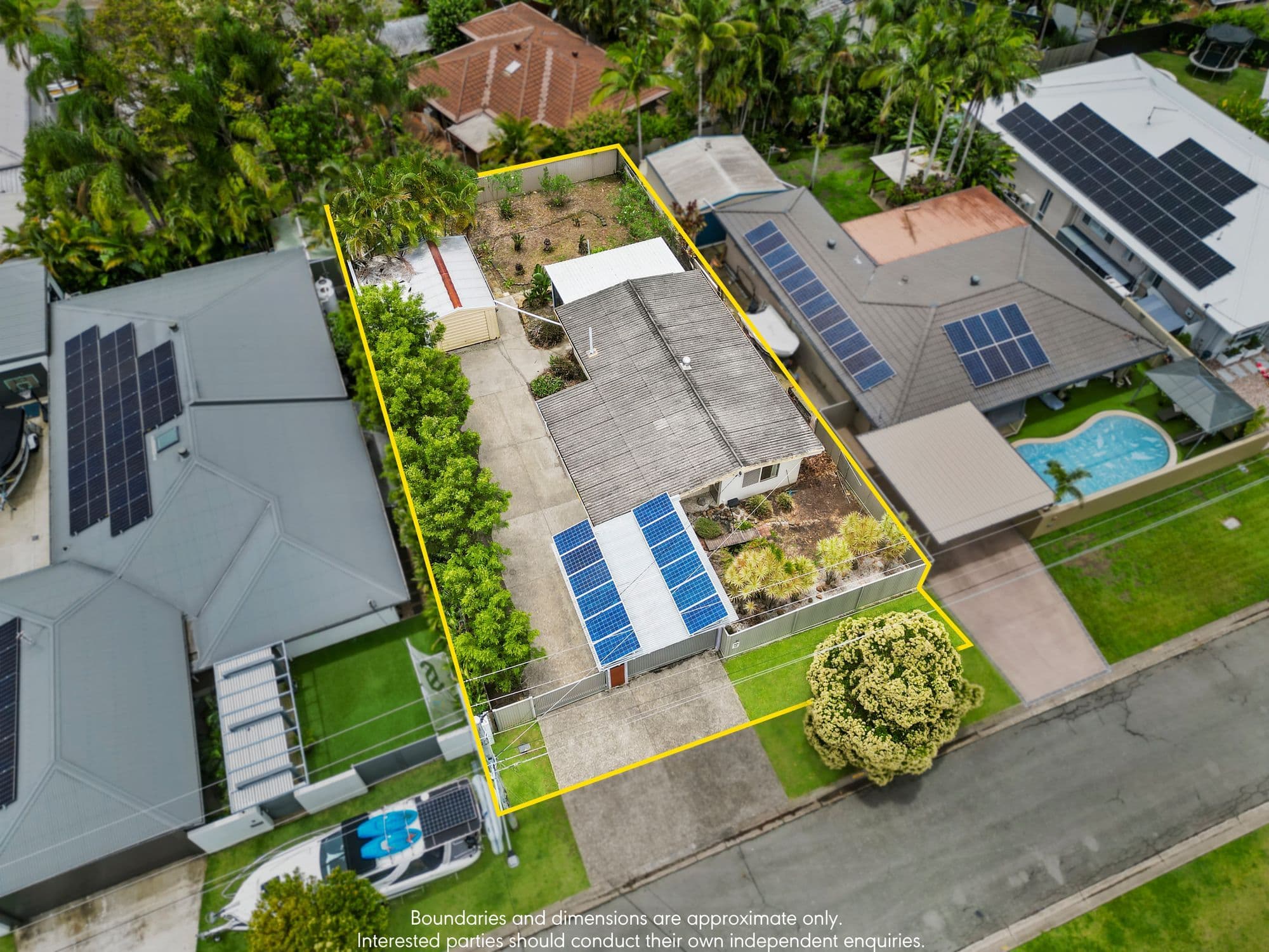 7 Eingana Street, Hope Island QLD 4212, Hope Island - Thumbnail 2