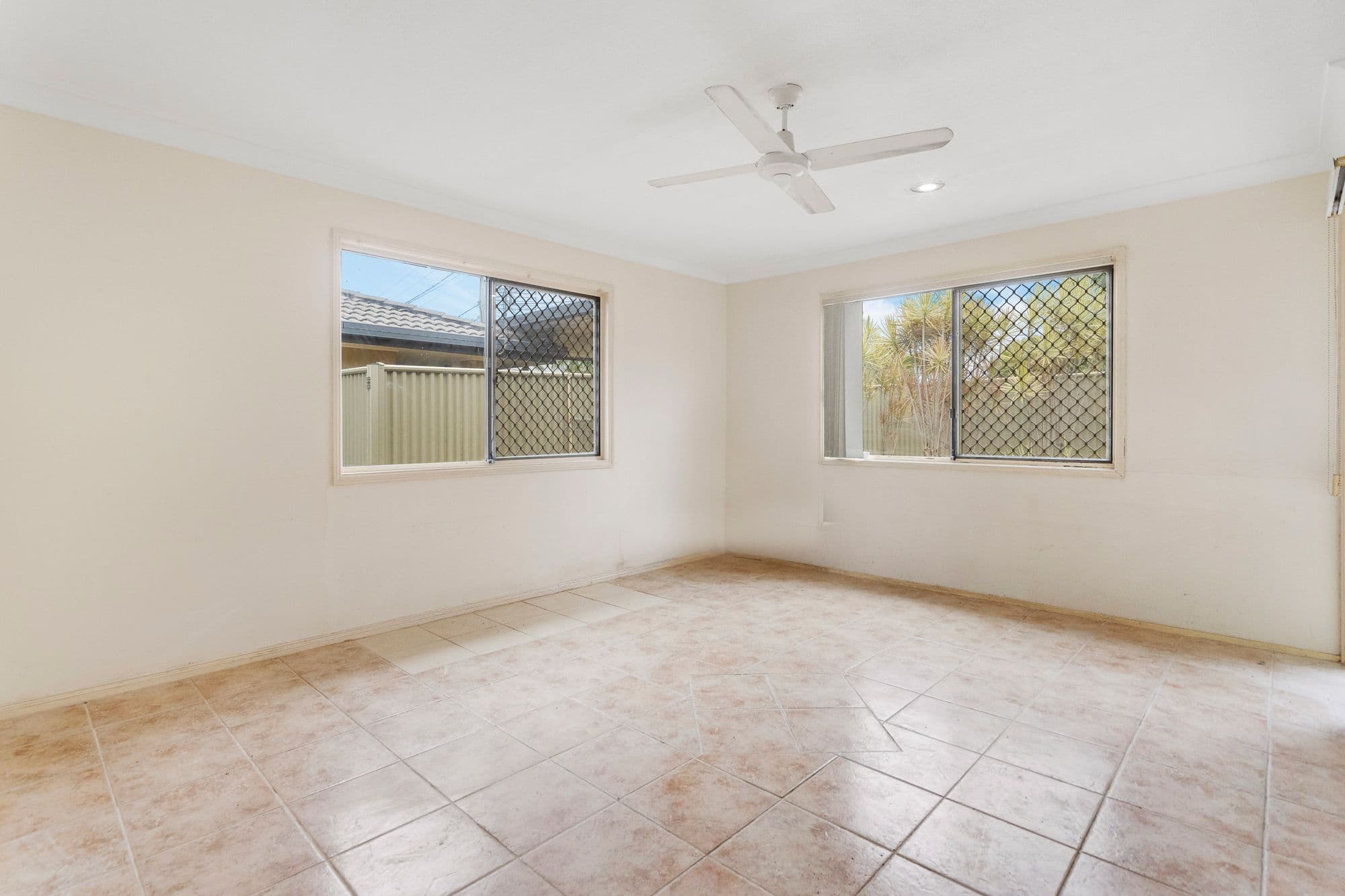 7 Eingana Street, Hope Island QLD 4212, Hope Island - Thumbnail 4