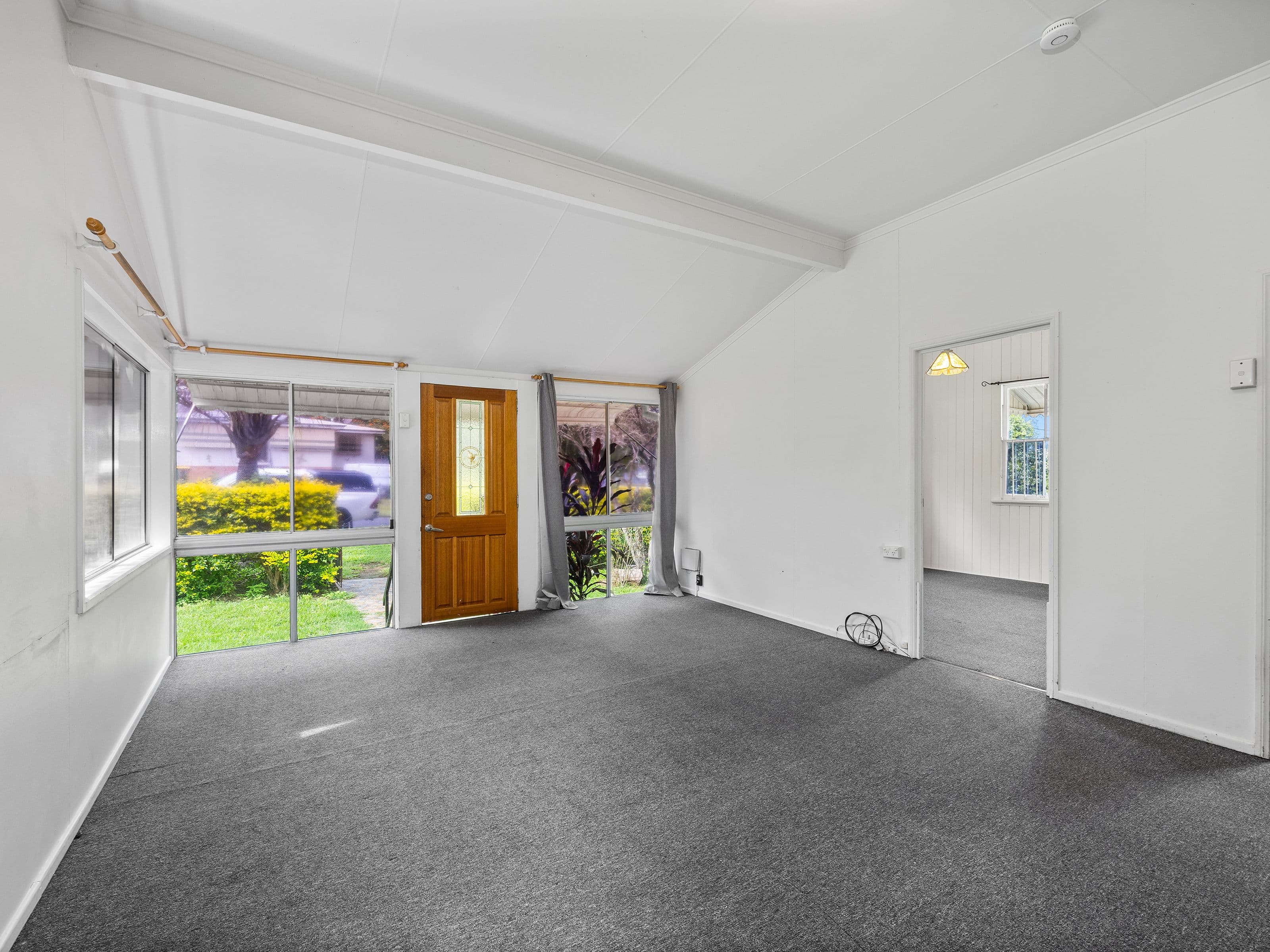 38 Lindsay Street, Bundamba QLD 4304, Bundamba - Thumbnail 4