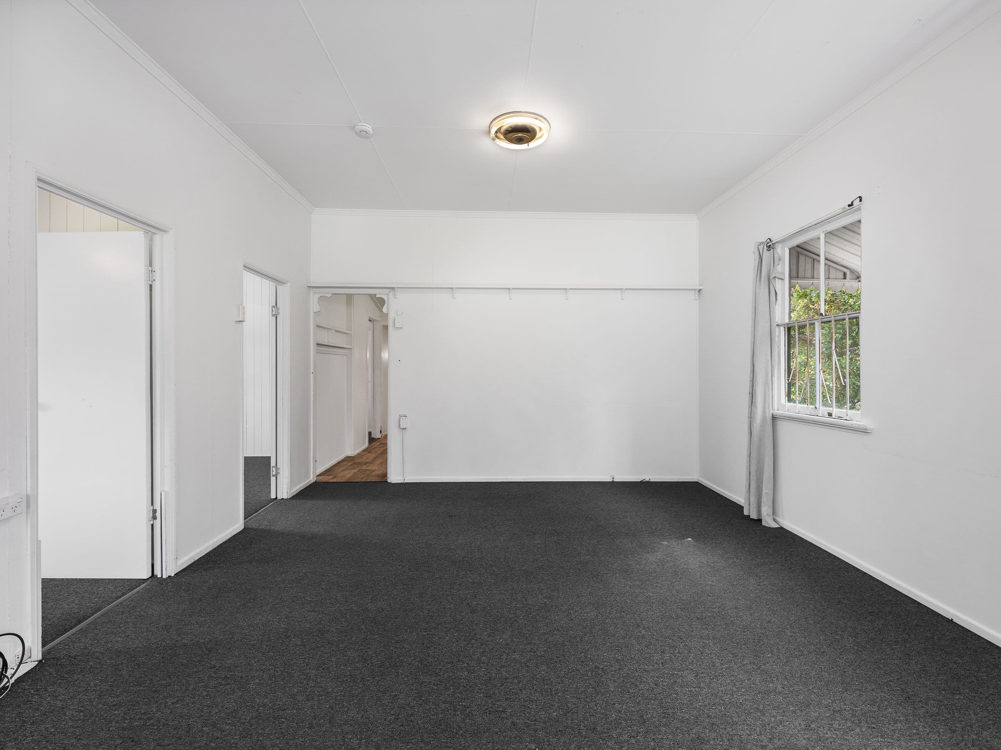 38 Lindsay Street, Bundamba QLD 4304, Bundamba - Thumbnail 5