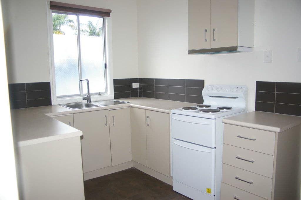 86 Beaufort Place, DECEPTION BAY QLD 4508, Deception Bay - Thumbnail 2