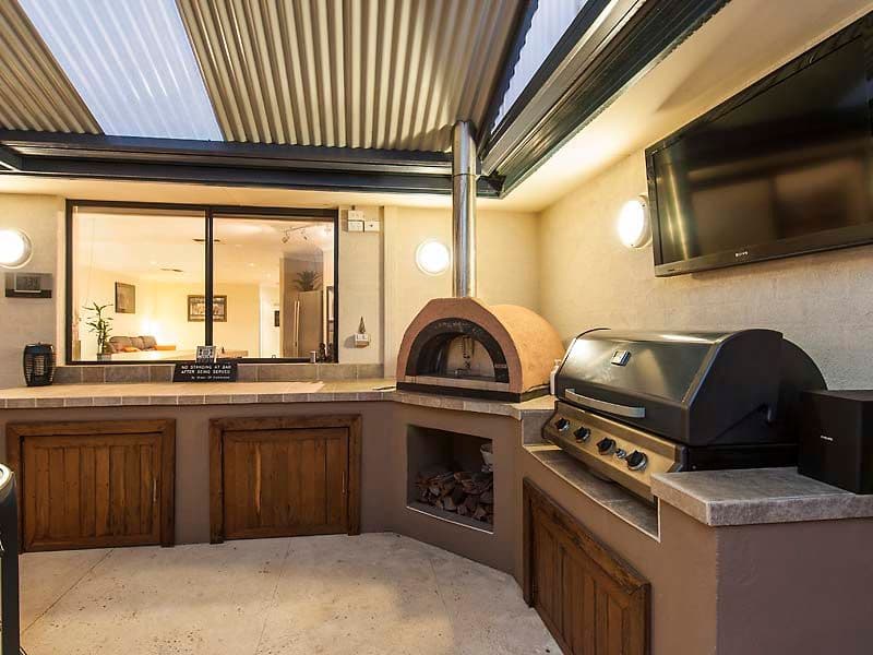 10 Ennerdale Boulevard, Waikiki WA 6169, Waikiki - Thumbnail 4