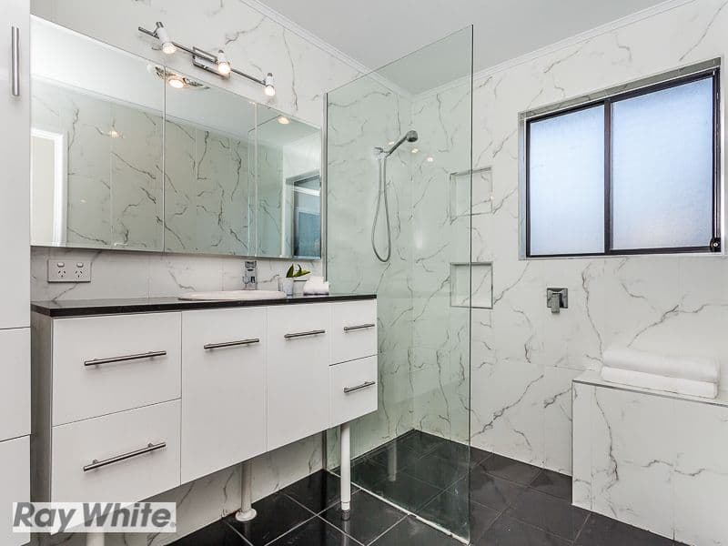3 Baronia Court, Everton Hills QLD 4053, Everton Hills - Thumbnail 8