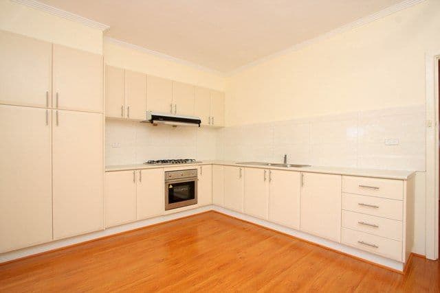 182 Purinuan Road, Reservoir VIC 3073, Reservoir - Thumbnail 4