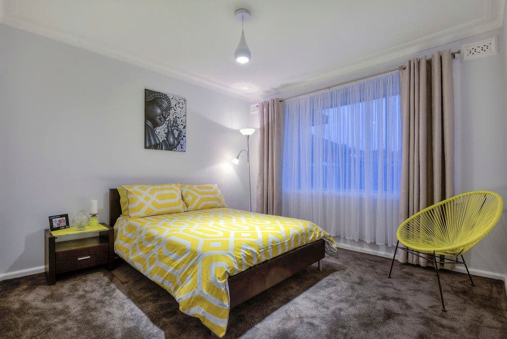 13 Barton Street, Reservoir VIC 3073, Reservoir - Thumbnail 6
