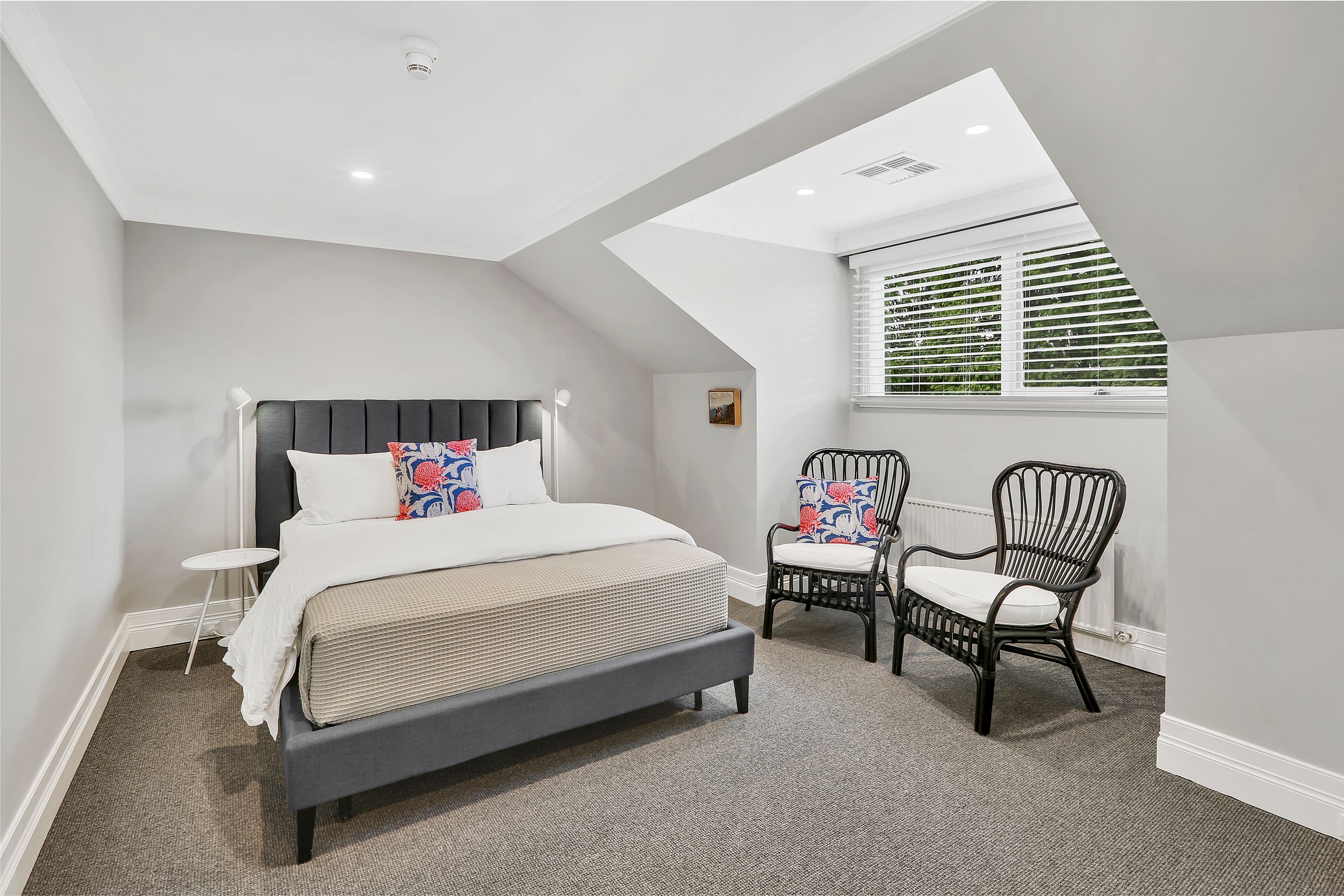 2-12 Closeburn Drive, Mount Victoria NSW 2786, Mount Victoria - Thumbnail 6
