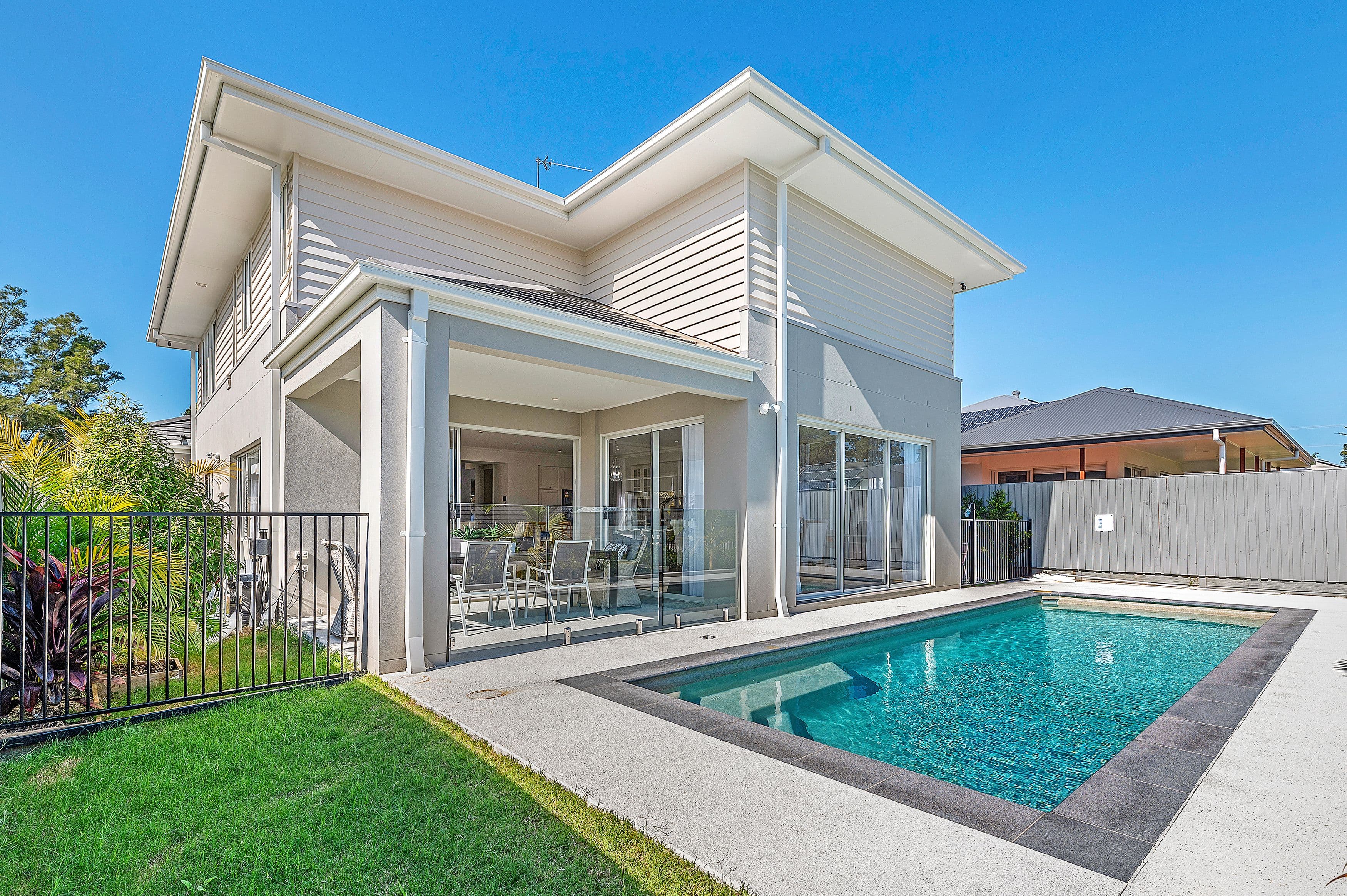 668 Foxwell Road, Coomera Waters QLD 4209, Coomera - Thumbnail 3