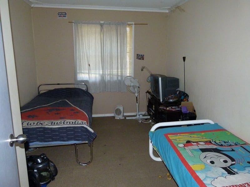13 Weelong Place, FORBES NSW 2871, Forbes - Thumbnail 3