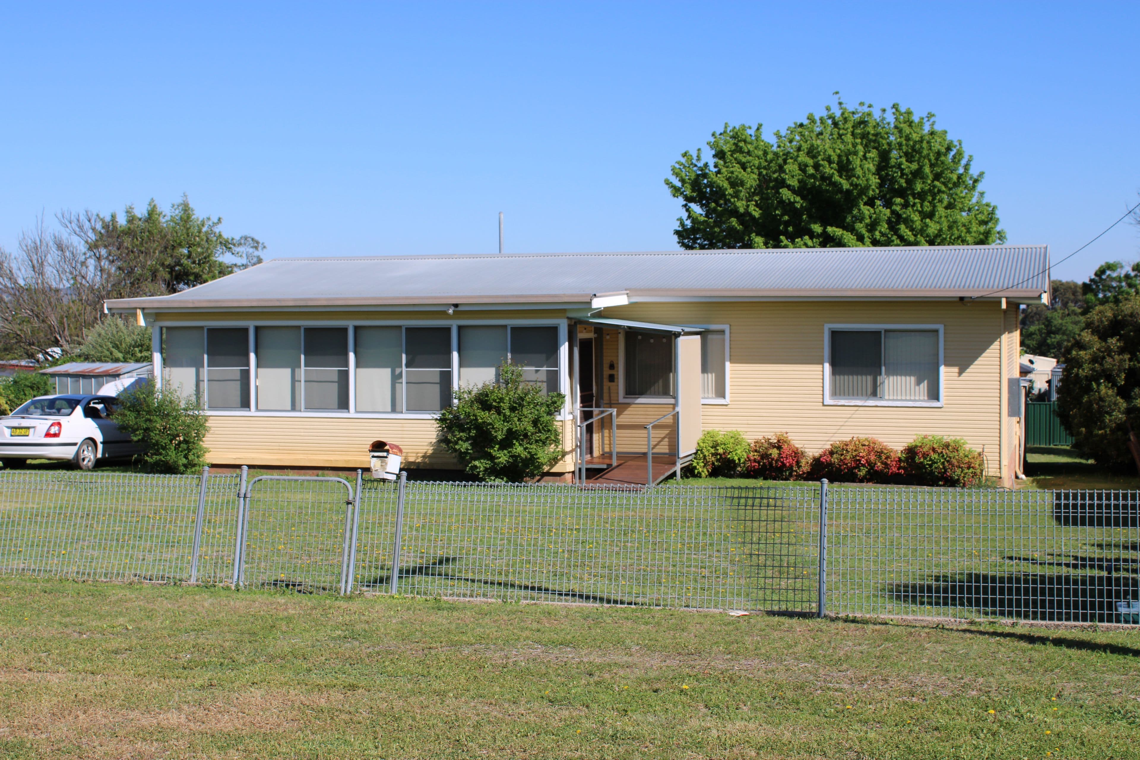 4 East Street, Inverell - Image 1