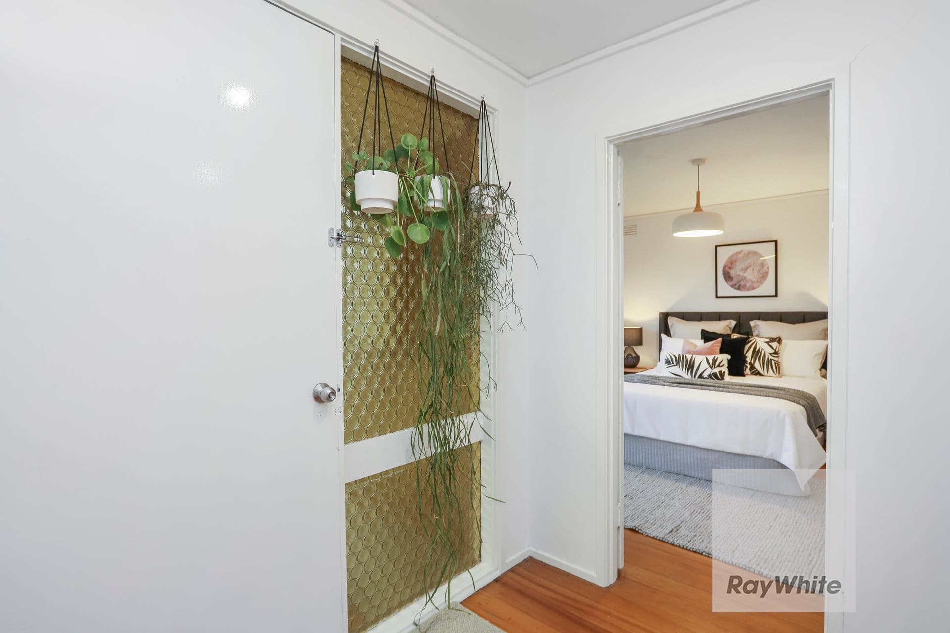 72 South Circular Road, Gladstone Park VIC 3043, Gladstone Park - Thumbnail 4