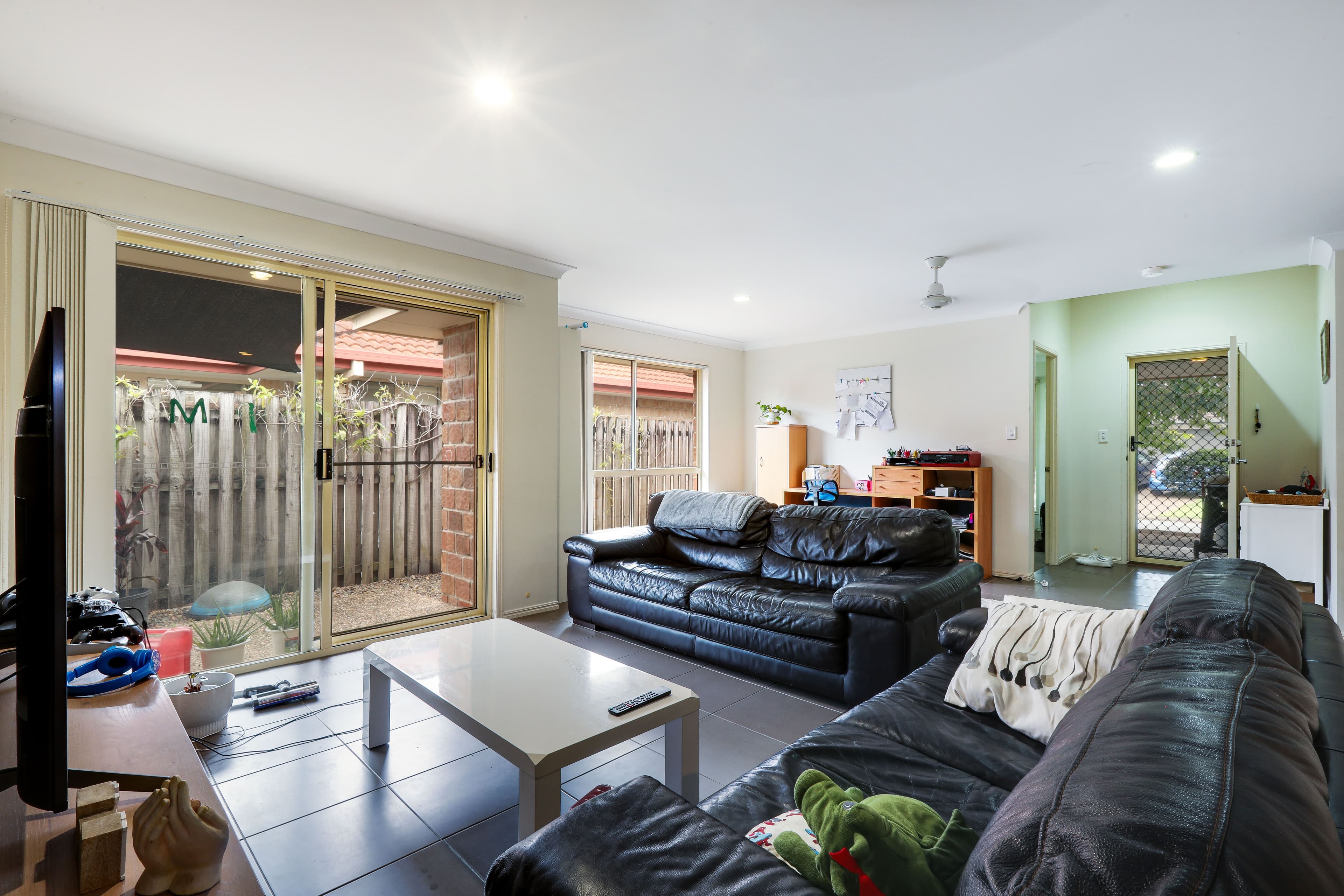 27 Babu Street, Varsity Lakes QLD 4227, Varsity Lakes - Thumbnail 4