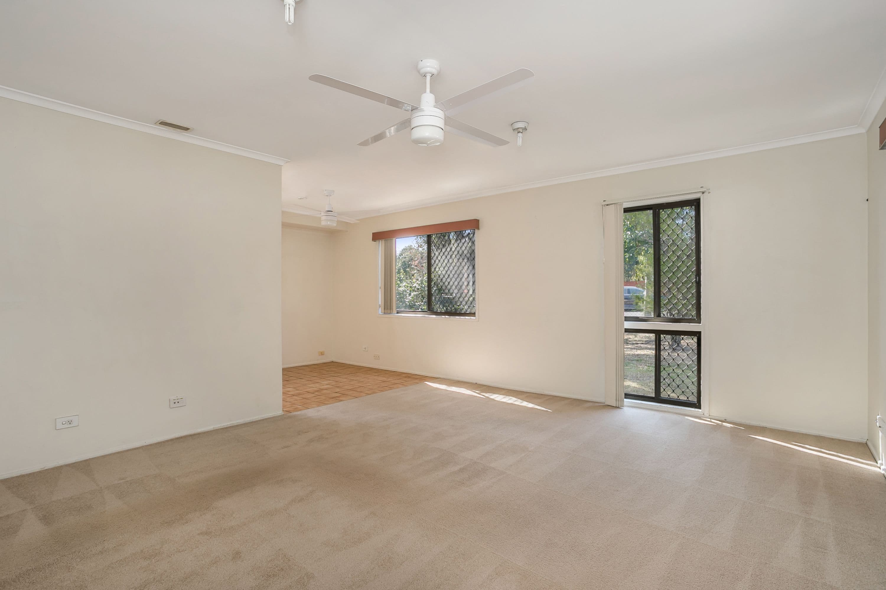109 Elmes Road, Rocklea QLD 4106, Rocklea - Thumbnail 3