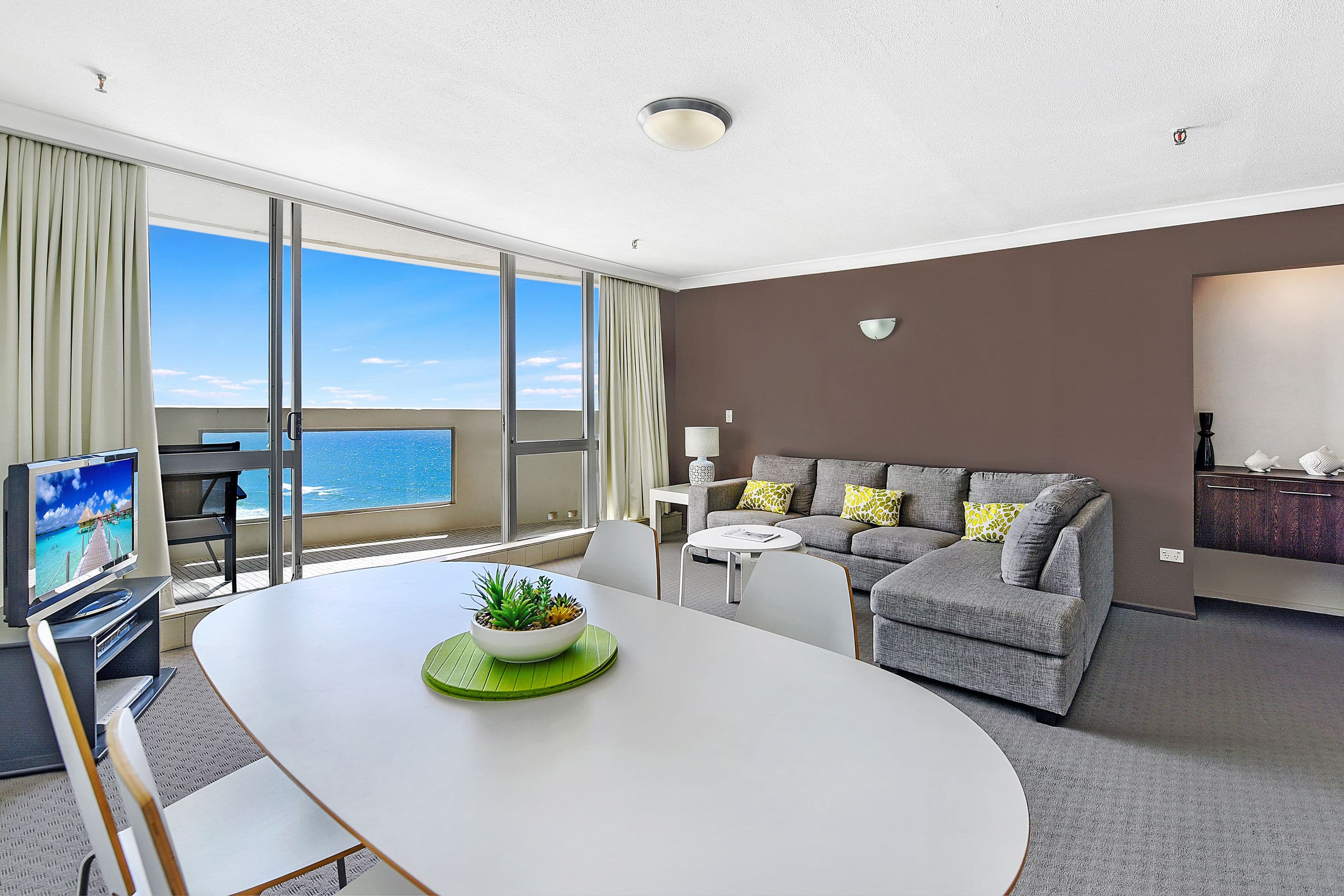 114 The Esplanade, Surfers Paradise QLD 4217, Surfers Paradise - Thumbnail 8