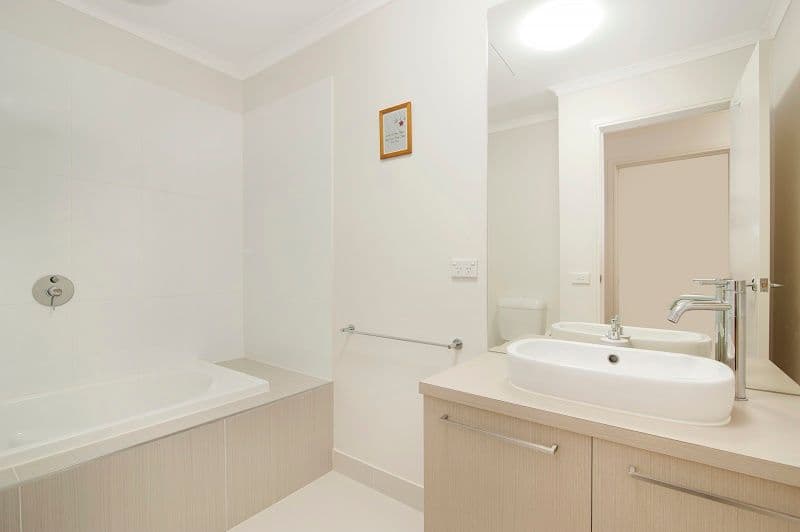 50 Dresden Drive, Waterways VIC 3195, Waterways - Thumbnail 7