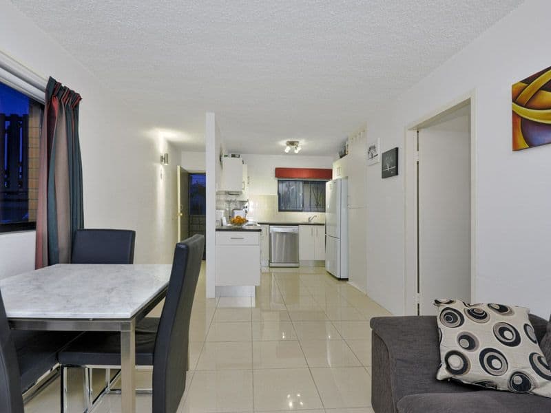 179 Kennigo Street, SPRING HILL QLD 4000, Spring Hill - Thumbnail 3