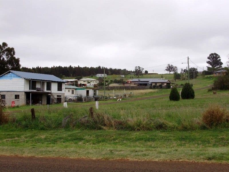 24 Phillips Street, TINGOORA QLD 4608, Tingoora - Thumbnail 4