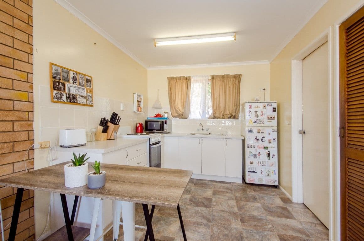 141 Oaka Lane, Gladstone Central QLD 4680, Gladstone Central - Thumbnail 4