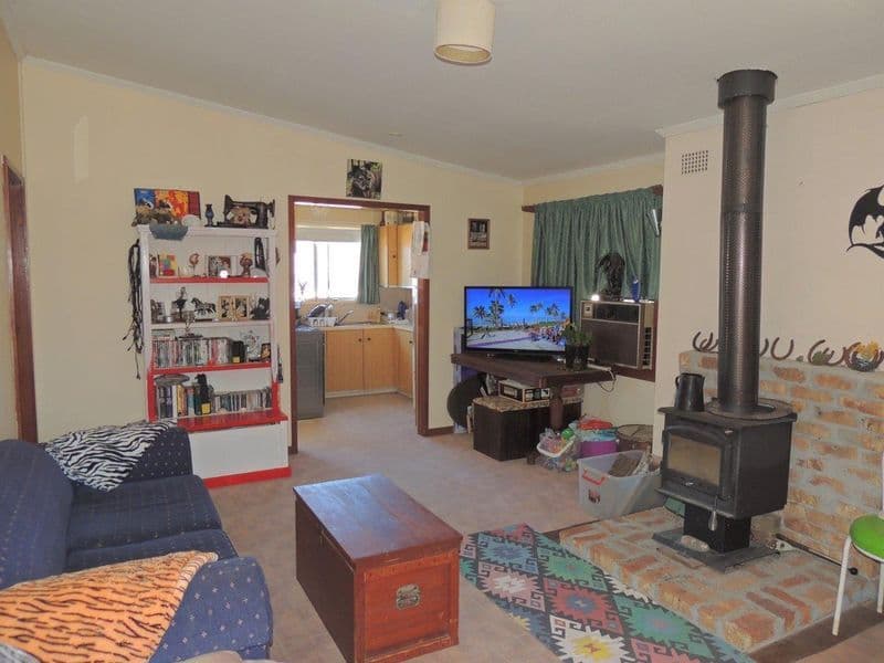 7 Frances Street, Gloucester - Thumbnail 5