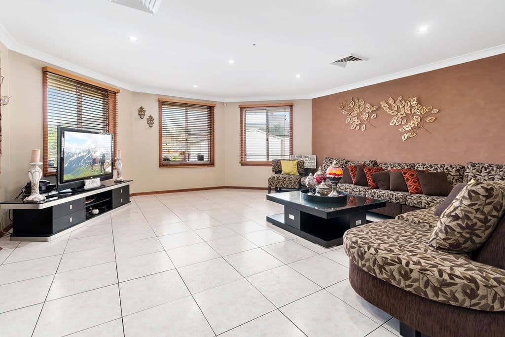 3 John Place, Cecil Hills NSW 2171, Cecil Hills - Thumbnail 3