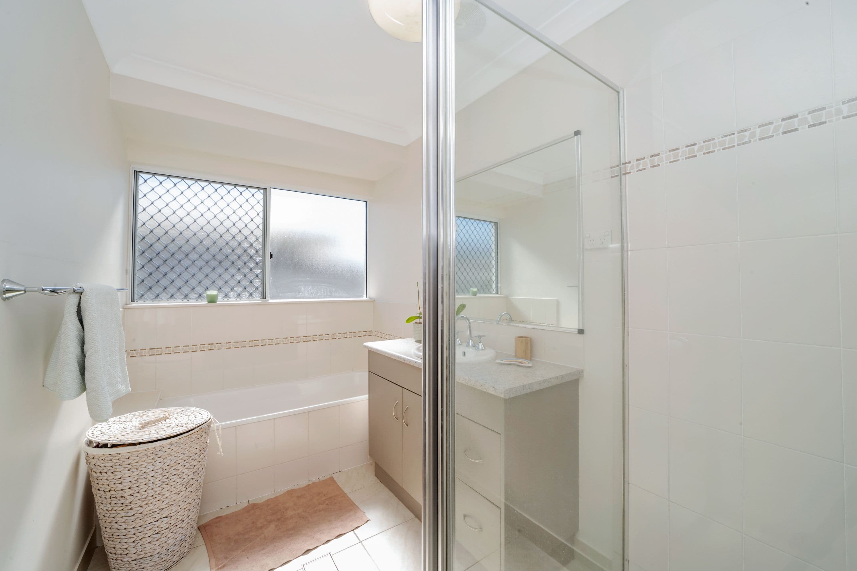 16 Armistice Street, Burdell QLD 4818, Burdell - Thumbnail 8