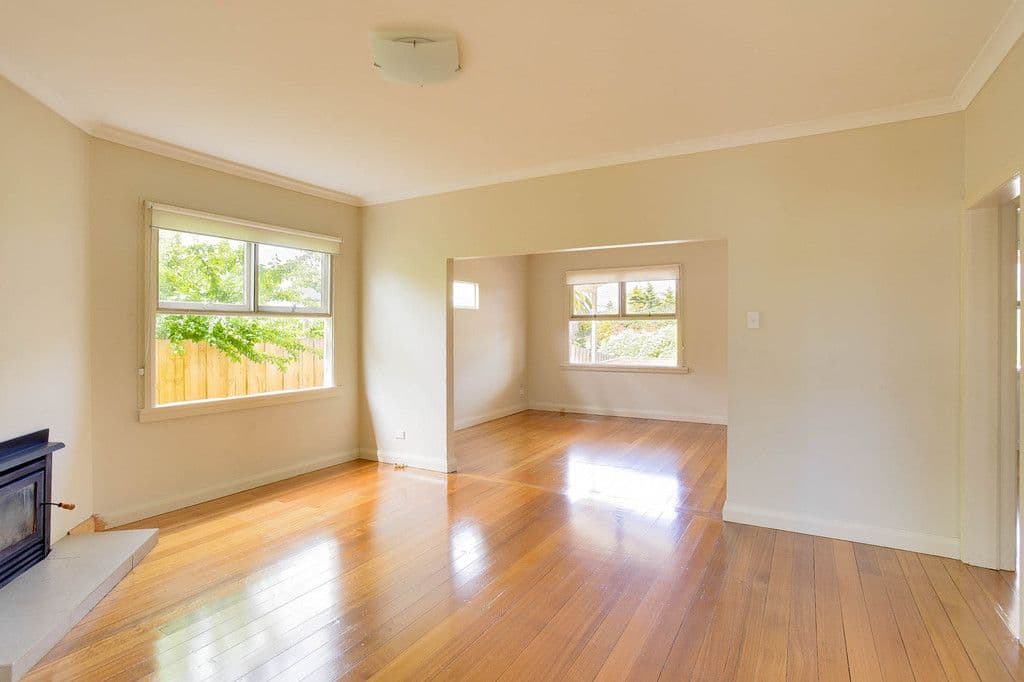 323 Gravelly Beach Road, GRAVELLY BEACH TAS 7276, Gravelly Beach - Thumbnail 4