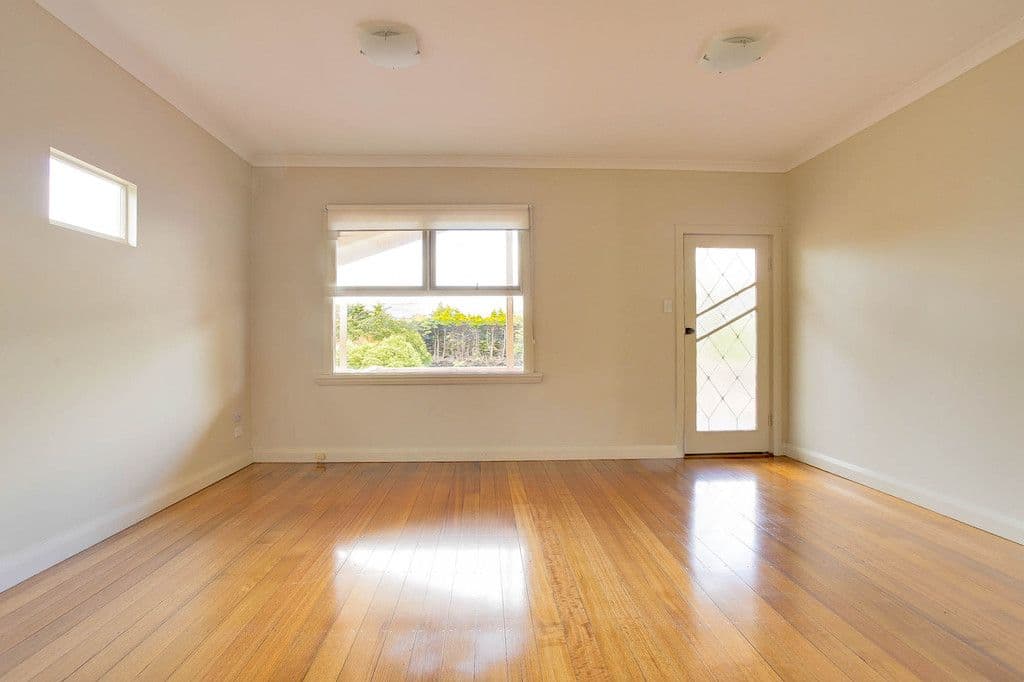 323 Gravelly Beach Road, GRAVELLY BEACH TAS 7276, Gravelly Beach - Thumbnail 6