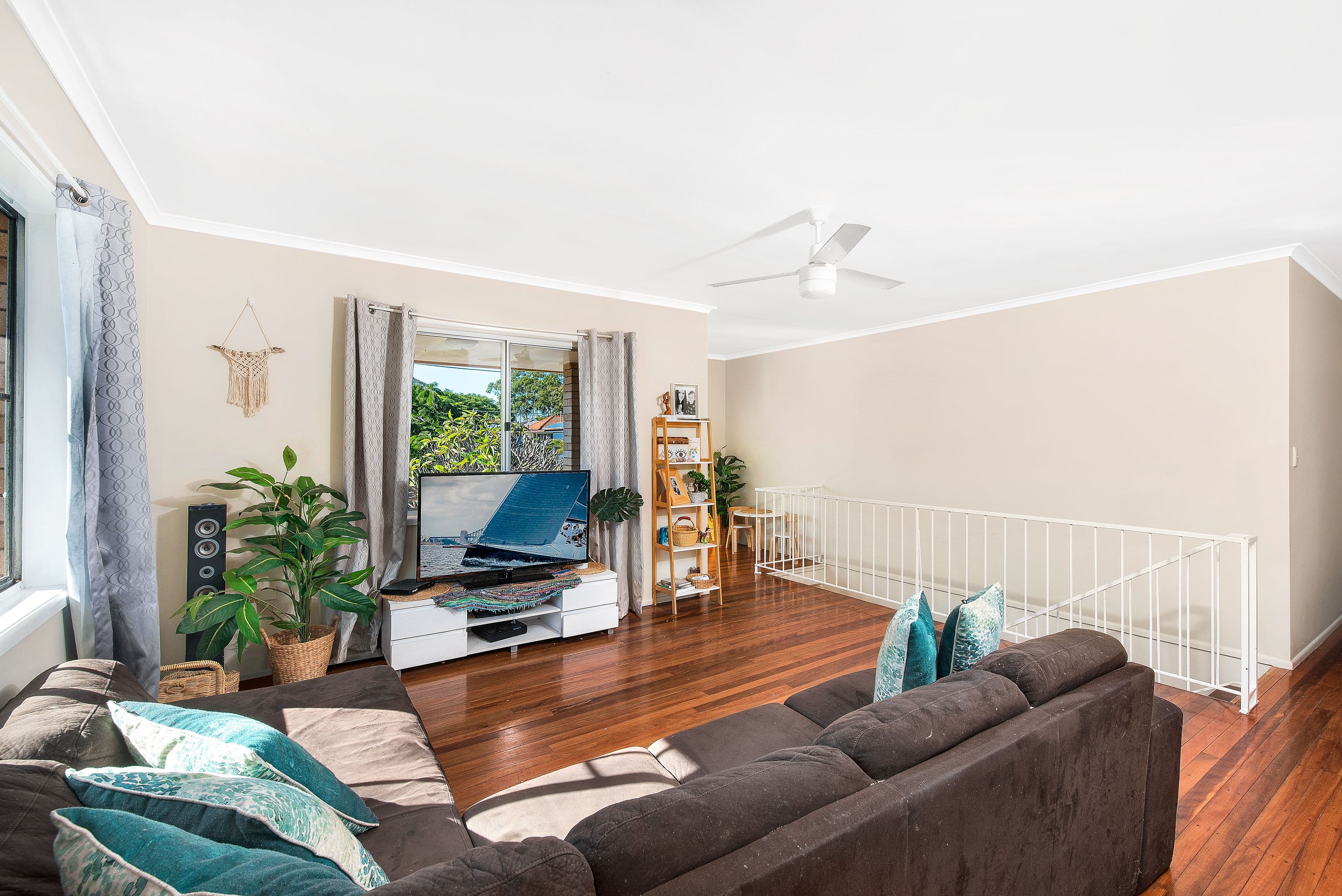 67 Scarborough Road, Redcliffe QLD 4020, Redcliffe - Thumbnail 3