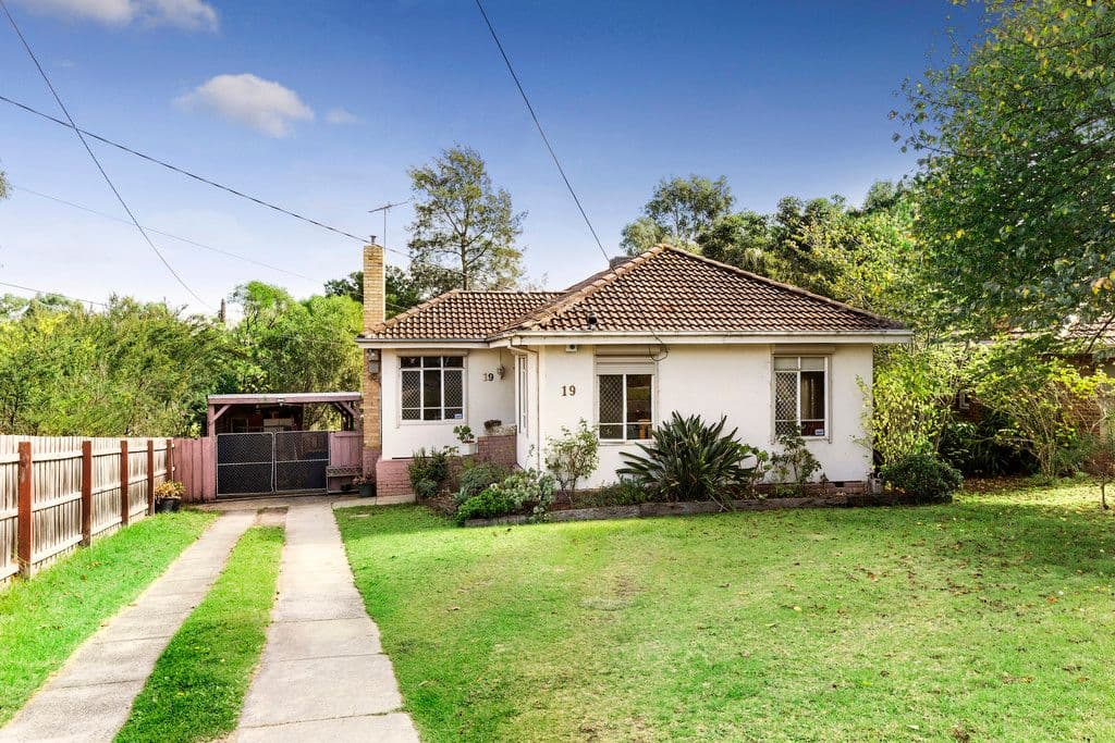 19 Jingella Avenue, Ashwood VIC 3147, Ashwood - Image 1